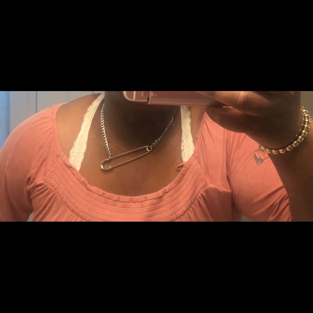 DALMATA safety pin necklace